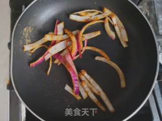 咖喱鸡肉炒面的做法步骤：5