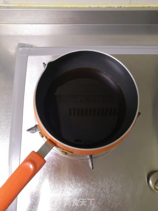 红糖醪糟煮粉子的做法步骤：2