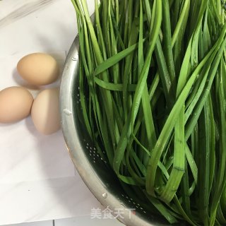 韭菜炒鸡蛋的做法步骤：1