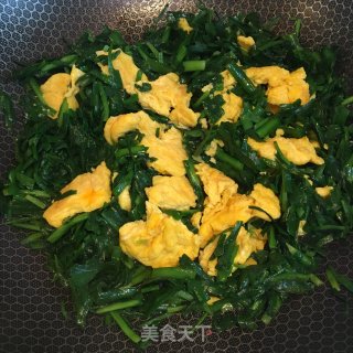 韭菜炒鸡蛋的做法步骤：5
