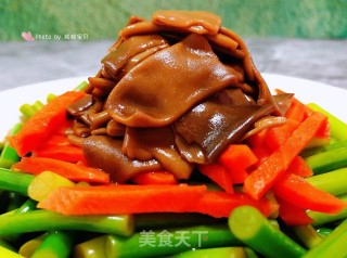 海肠拌蒜苔胡萝卜#酸辣美食#的做法步骤：14
