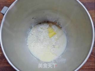 美味酥松-可颂面包的做法步骤：1