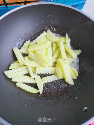 香辣土豆条的做法步骤：7