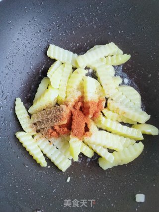 香辣土豆条的做法步骤：10