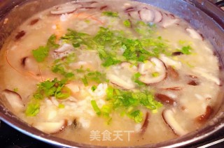 海虾扇贝香菇粥的做法步骤：9