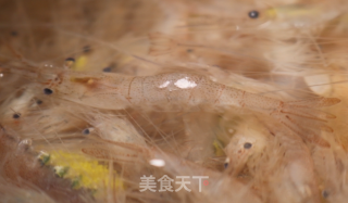 油焖河虾的做法步骤：1
