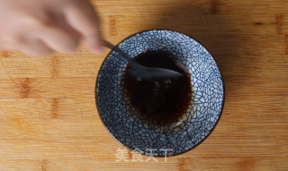 油焖河虾的做法步骤：2