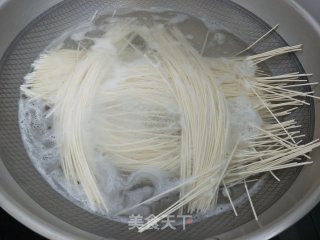 香菇肉酱打卤面的做法步骤：6