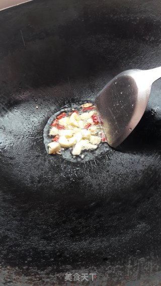 酸辣炒青瓜的做法步骤：3