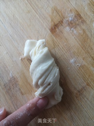 基础版小花卷儿的做法步骤：11