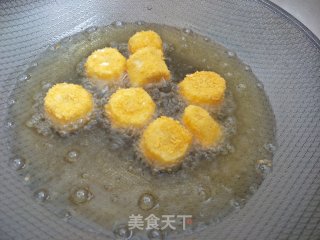 酥炸香蕉的做法步骤：6