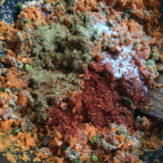 家常胡萝卜牛肉包的做法步骤：8