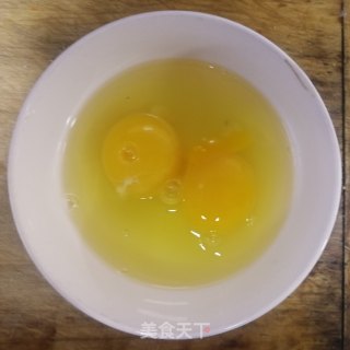 炒馒头块的做法步骤：3