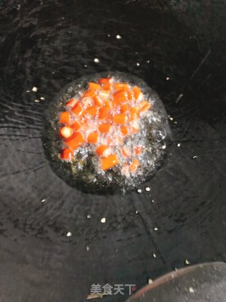 蒜薹炒鸡胸肉的做法步骤：4