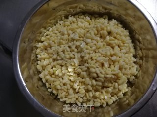 绿豆糕的做法步骤：2