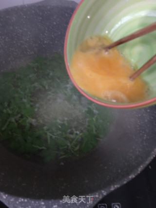 枸杞芽蛋花汤的做法步骤：5