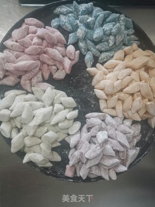 五彩芋圆的做法步骤：6