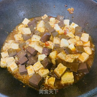 麻辣豆腐（+鸭血）的做法步骤：9