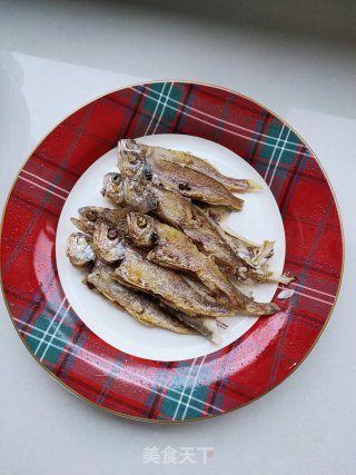 孜然小黄鱼的做法步骤：6