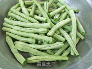 豆角排骨炖粉条的做法步骤：4