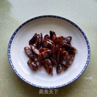 腊肠豌豆饭的做法步骤：4