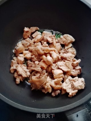 鲜虾蛤蜊炒鸡的做法步骤：5