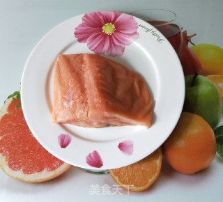 香煎三文鱼的做法步骤：1