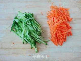 黄瓜早餐饼的做法步骤：2
