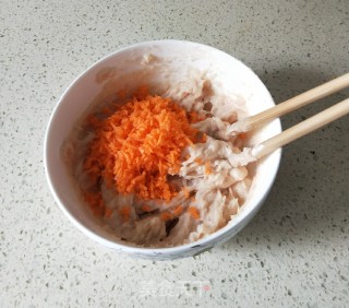 油炸鸡肉丸的做法步骤：7
