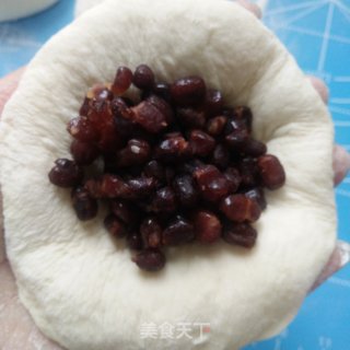 红小豆豆包的做法步骤：7