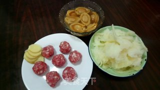 燘魚鳔鮑魚肉丸的做法步骤：1