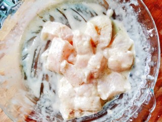干菜沙巴鱼柳的做法步骤：4