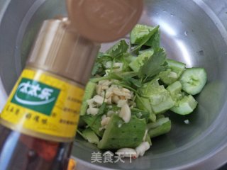 蒜香拍黄瓜的做法步骤：4
