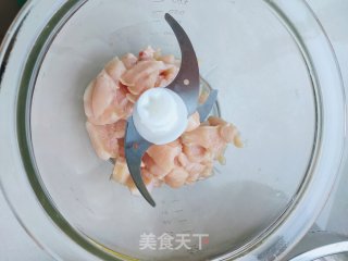 香炸豆腐鸡肉丸的做法步骤：3
