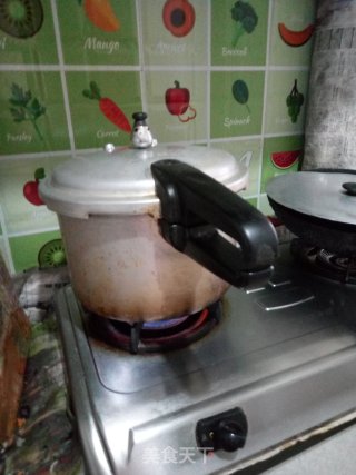 家常绿豆汤的做法步骤：2