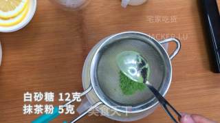 仿400次抹茶奶茶，简单快手，醇厚奶香配上抹茶清香，一口下去非常惬意。的做法步骤：2