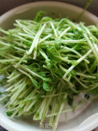 上汤豌豆苗的做法步骤：3