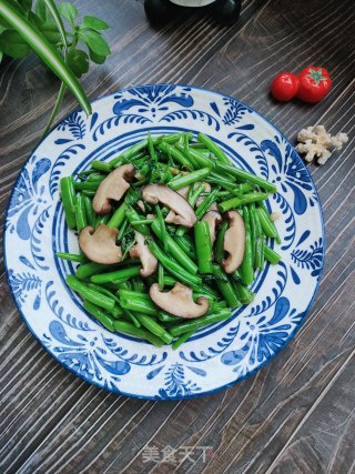 空心菜梗炒香菇的做法步骤：10