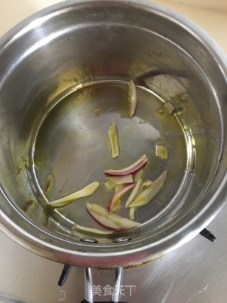 鲮鱼丸粉条汤的做法步骤：5