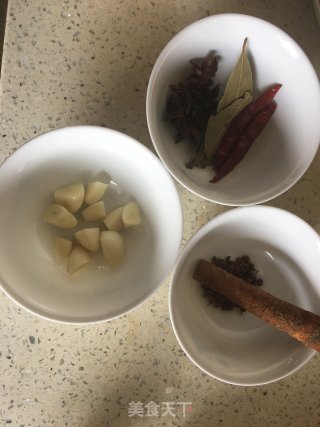 香辣鸭的做法步骤：2