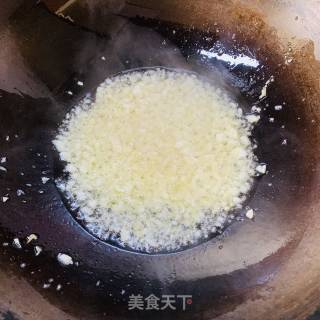 蒜香烤扇贝-海鲜美食的做法步骤：2