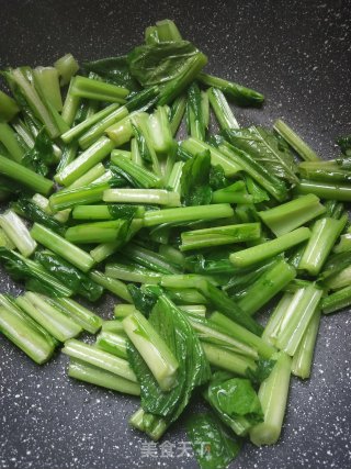 蚝油春菜的做法步骤：2