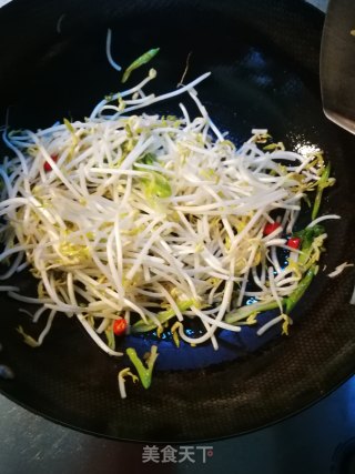 酸辣豆芽的做法步骤：4