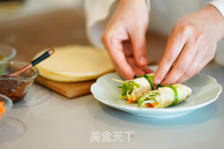 香椿卷饼的做法步骤：7
