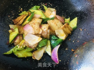 简易版回锅肉的做法步骤：9
