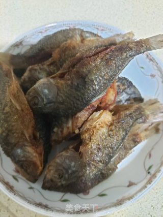 香酥禾花鱼的做法步骤：7