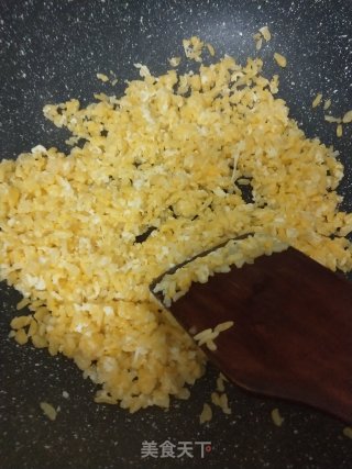 春菜蛋炒饭的做法步骤：4