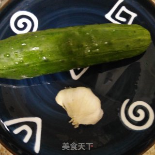猪头肉拍黄瓜的做法步骤：1