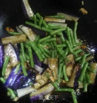 豆角炒茄子的做法步骤：4