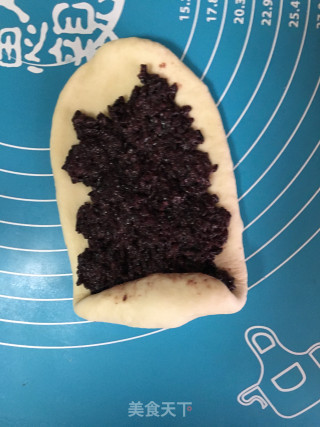 波兰种紫米奶酪面包的做法步骤：7